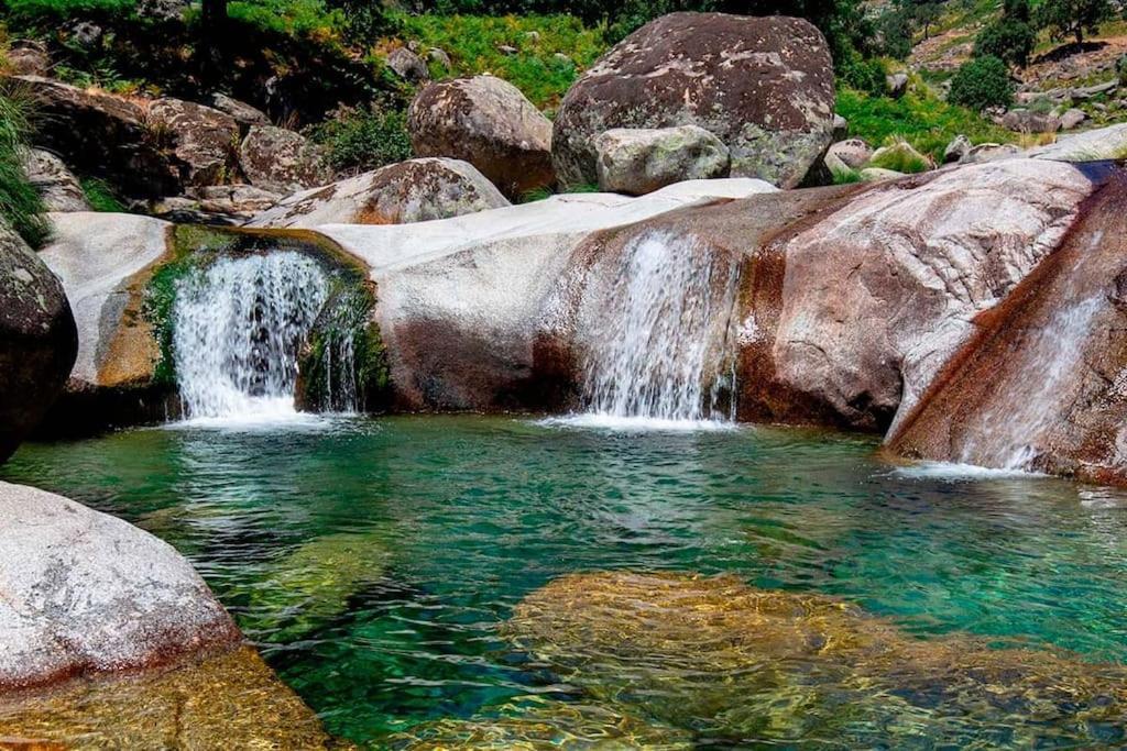 Casa Rural En Candeleda Con Piscina Y Un Maravilloso Jardin Kültér fotó