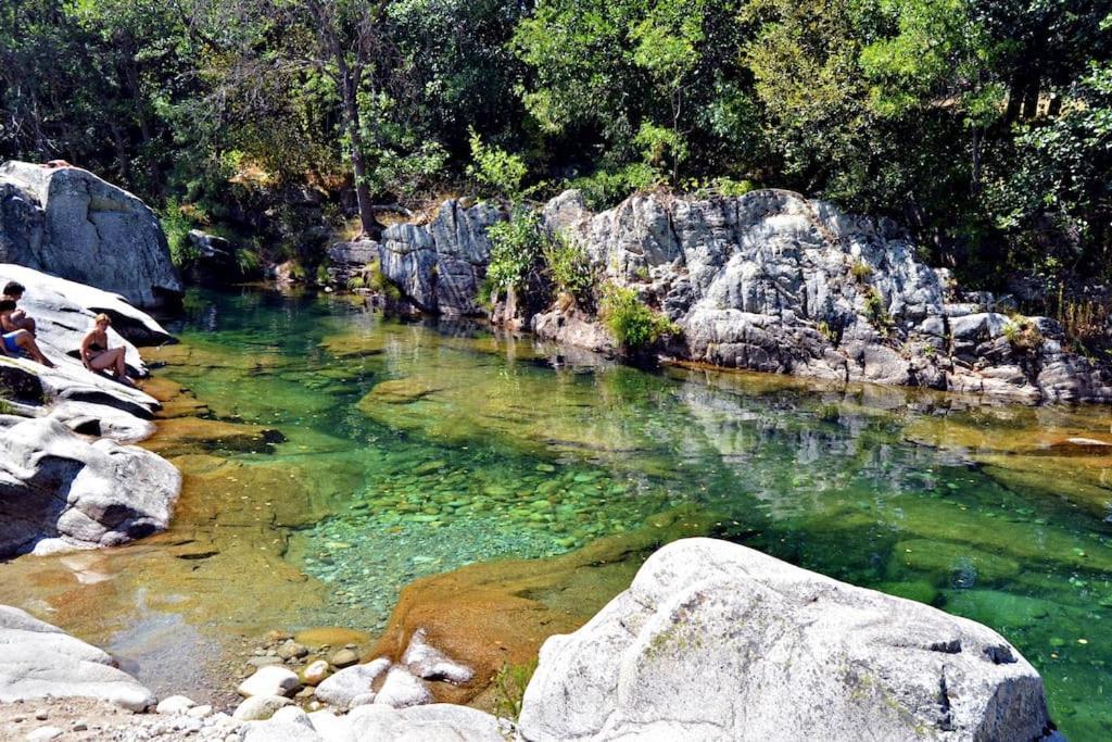 Casa Rural En Candeleda Con Piscina Y Un Maravilloso Jardin Kültér fotó