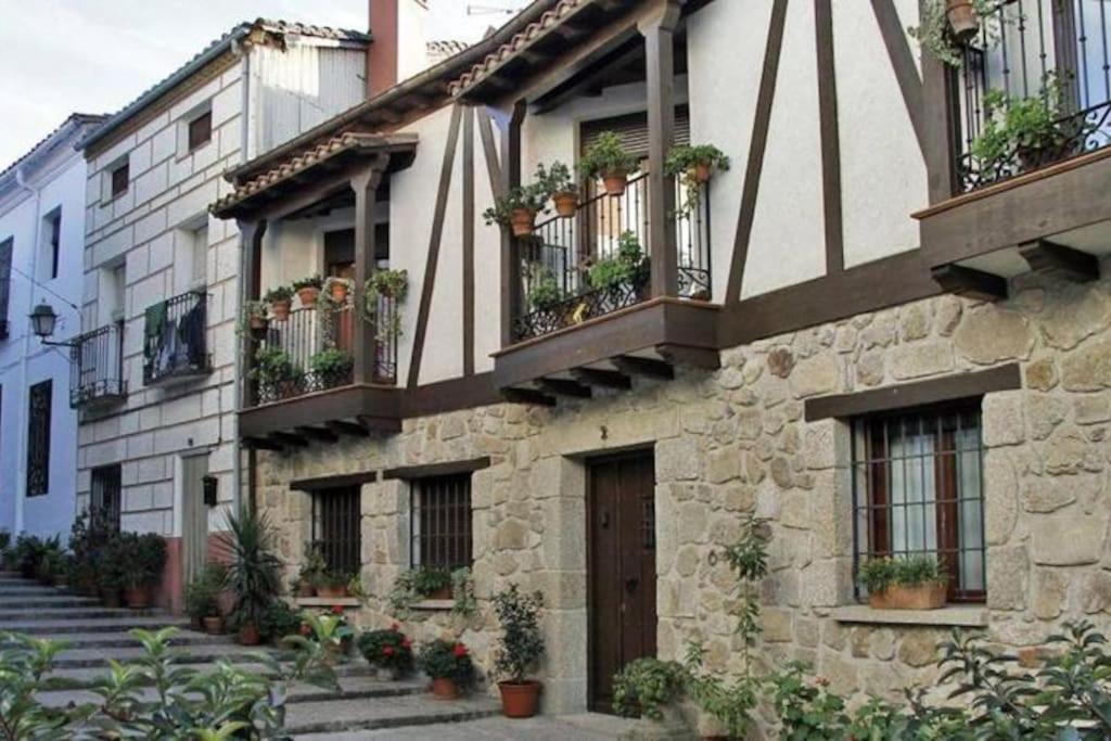 Casa Rural En Candeleda Con Piscina Y Un Maravilloso Jardin Kültér fotó