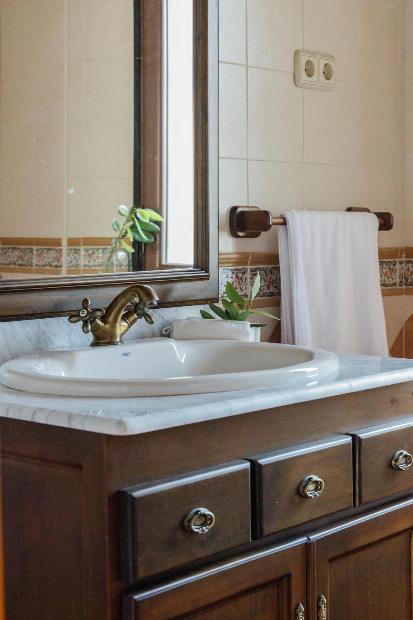 Casa Rural En Candeleda Con Piscina Y Un Maravilloso Jardin Kültér fotó